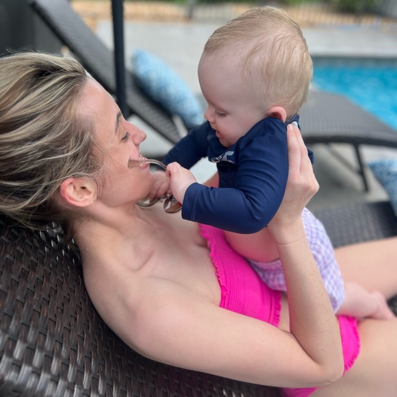 Meet your Posher, Jamie - Picture 2 of 3